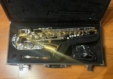Yamaha YAS-26 Standard Eb Alto Saxophone With Hard Case (Great Condition)
