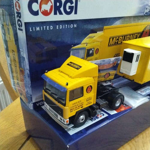 Corgi volvo f12 - volvo, w/tri-axle