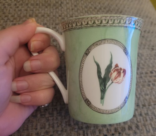 Queen fine bone china - queen's, mug