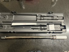 Snap On 1/2" Drive SAE Adjustable Click-Type Fixed Torque Wrench 50–250 ft-lb