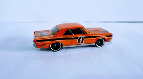 Hotwheels pontiac gto - hotwheels, 1.64