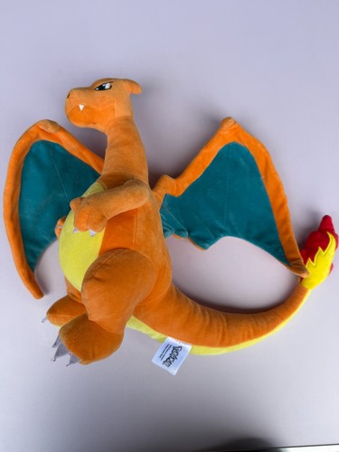 Pokemon center charizard plush - center,