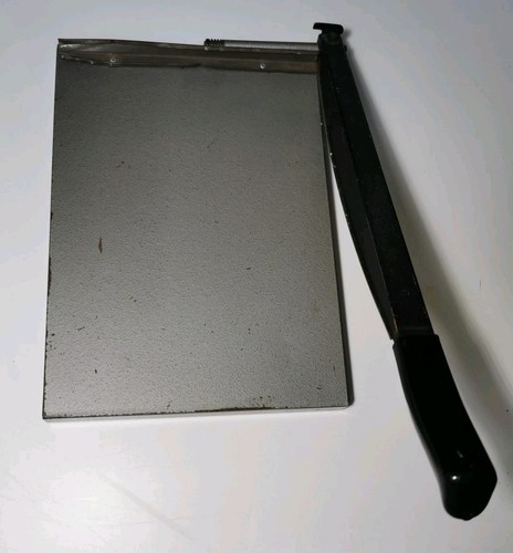 Vintage guillotine metal board - guillotine,