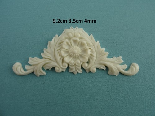 Decorative small flower - , centre