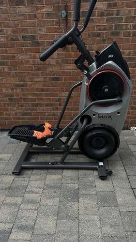 Bowflex max cross trainer - bowflex, m5