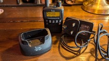 Icom IC-R6 Communications