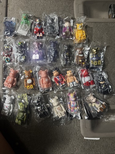 Bearbrick 100 lot - 100%, of