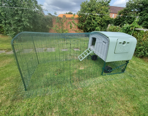 Eglu plastic chicken coop - plastic,