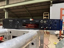 mTascam MD-350 Mini Disc