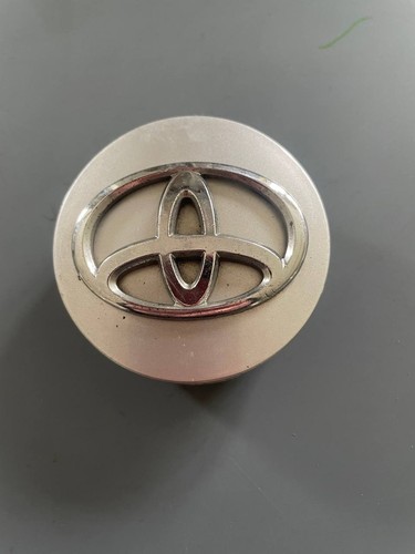 Genuine toyota auris corolla - auris,