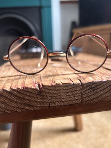 Antique windsor round - antique,