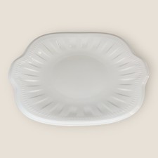 Wedgwood Colosseum Square Cake