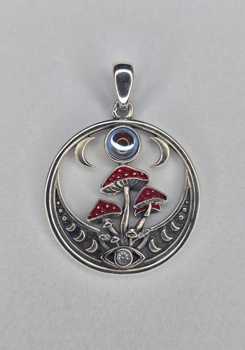 Moonstone mushroom pendant - moonstone, 925