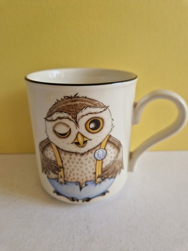 Arthur wood back front owl - arthur,
