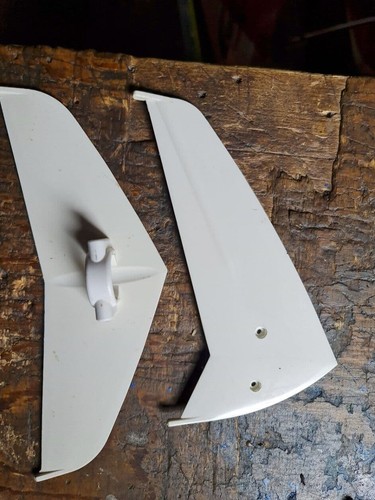 Raptor tail - 30, fin