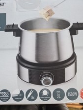 Electric fondue set, for cheese, oil, broth and chocolate fondues