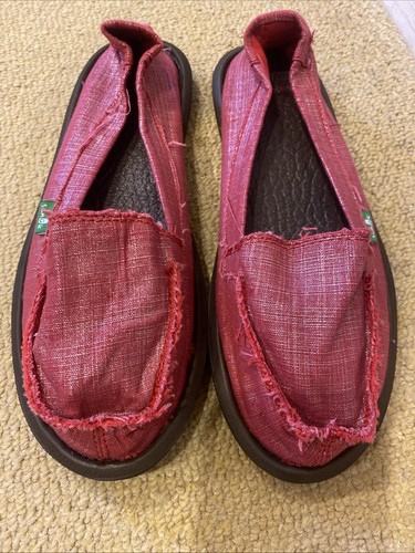 Red shimmer effect - red, “shimmer”