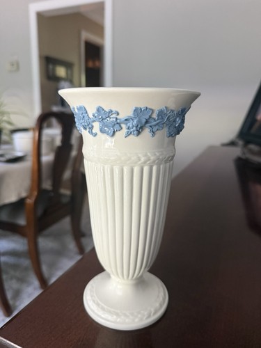 Wedgwood vintage cream blue - vintage,