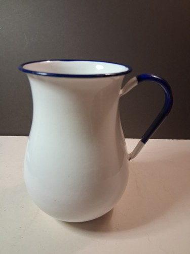 Vintage kockums enamel jug - 2l,