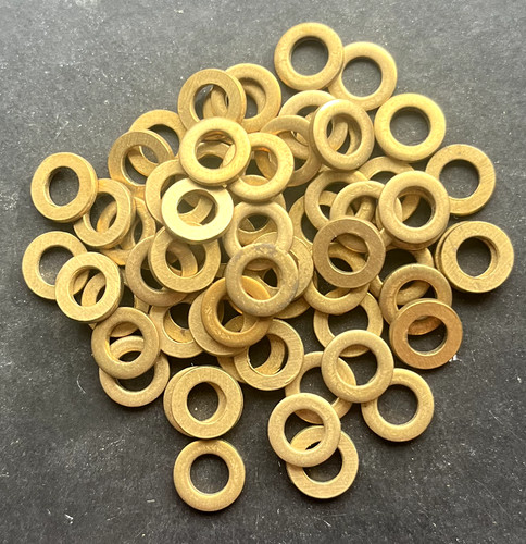 Brass flat washers 10mm - brass,