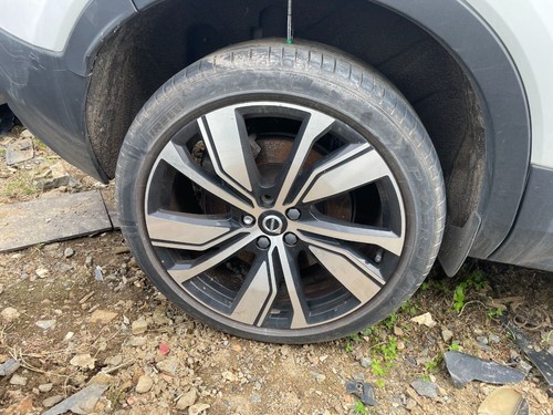 Volvo xc40 alloy - xc40, and