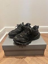 Balenciaga track Runners 