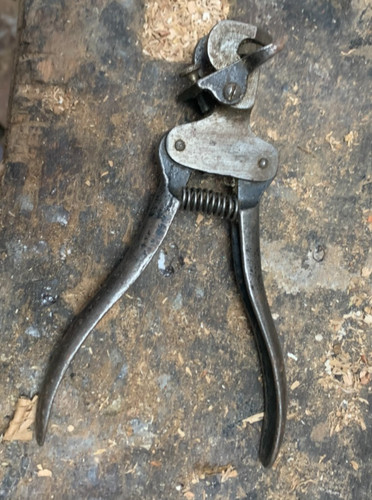 Antique disston monarch saw - antique,
