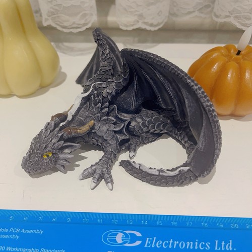 Dragon sculpture realistic - dragon,