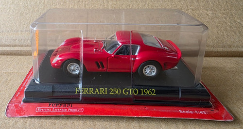 Ferrari 250 gto 1962 diecast - 250,