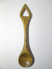 WOODEN WELSH LOVE SPOON HEARTS