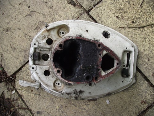 Honda stroke outboard motor - 4,
