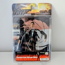 Dragon Models James Bond 007