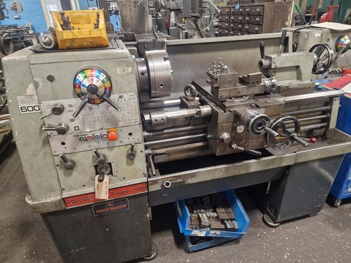 Colchester triumph 2000 x - colchester,