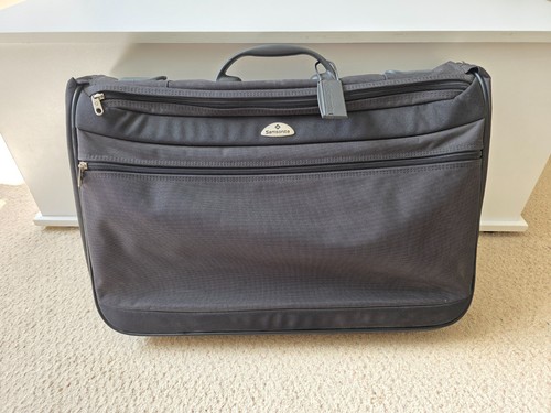 Samsonite garment bag with - bag,