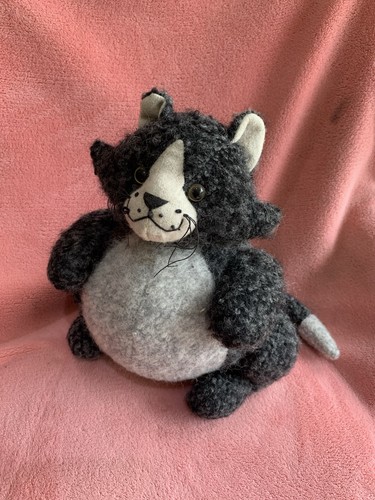 Dora designs fat - dora, doorstop