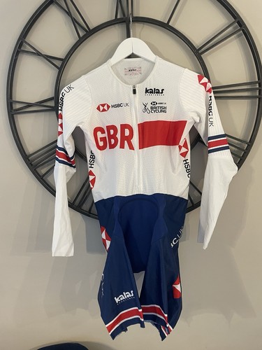 Cycling athlete issued - athlete,