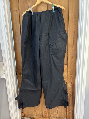 Bering black waterproof - black,