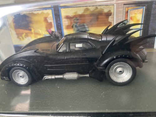 Batman automobilia definite - automobilia,