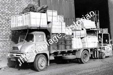 THH Truck Photos - Thames Trader - J.G. Fielder.