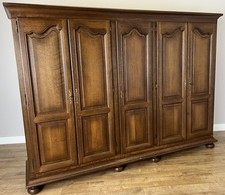 Wardrobe Vintage French Style