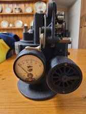 🧰 Bell & Howell Cinemachinery Automatic Cine Projector – Vintage w/ Box.