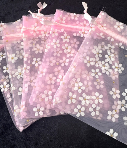 Pretty pink white gold - pretty,