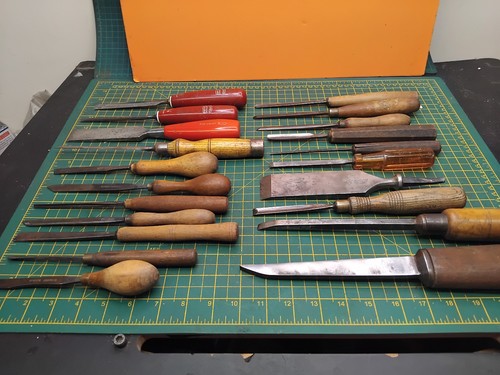 Jobllot vintage chisels - ,
