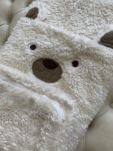Point universal polar bear - universal,