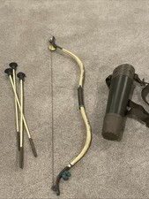 Disney Store Exclusive Brave Merida Bow Quiver Toy Archery Set 3 Arrows Costume