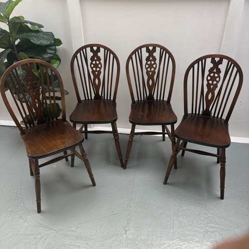 Set wheelback windsor - of, 4