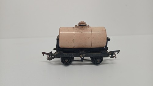 Triang tanker wagon gauge - tanker,