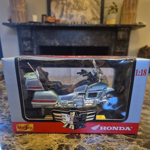 Vintage maisto honda gold - -,