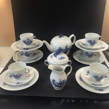 Royal Copenhagen Blue Flowers Braided Teaset for six including teapot, sugar etc