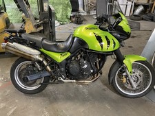 Triumph Tiger 955i Breaking